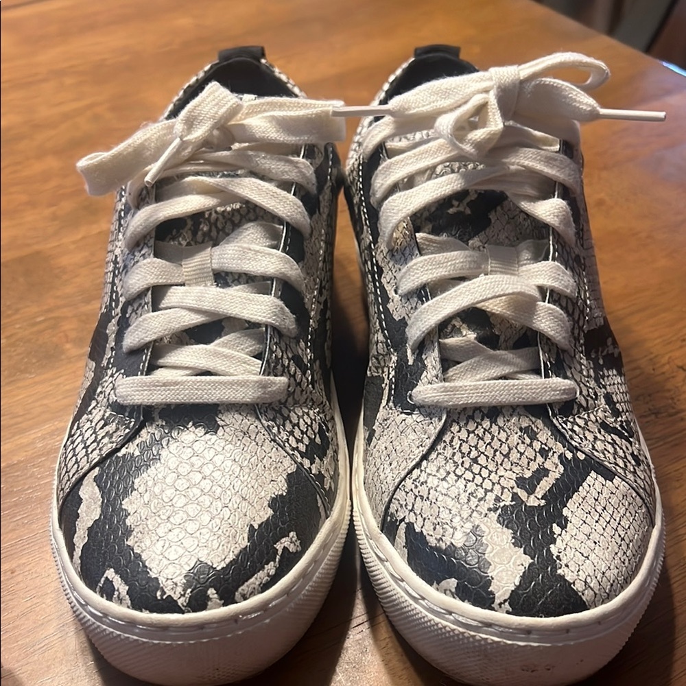 Dr. Scholl's Black and Cream Snake Print Sneakers